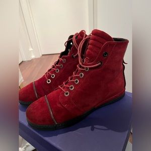 Stuart Weitzman boots